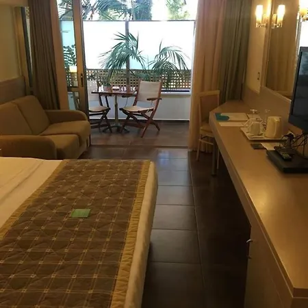 Отель Thalassa Resort&spa Агия-Марина